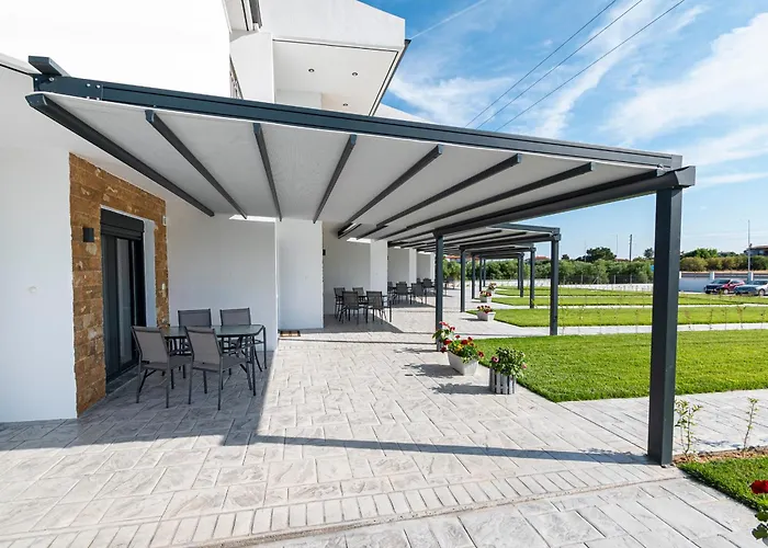 Chryssis Village By Travel Pro Services - Nea Potidaia Halkidiki