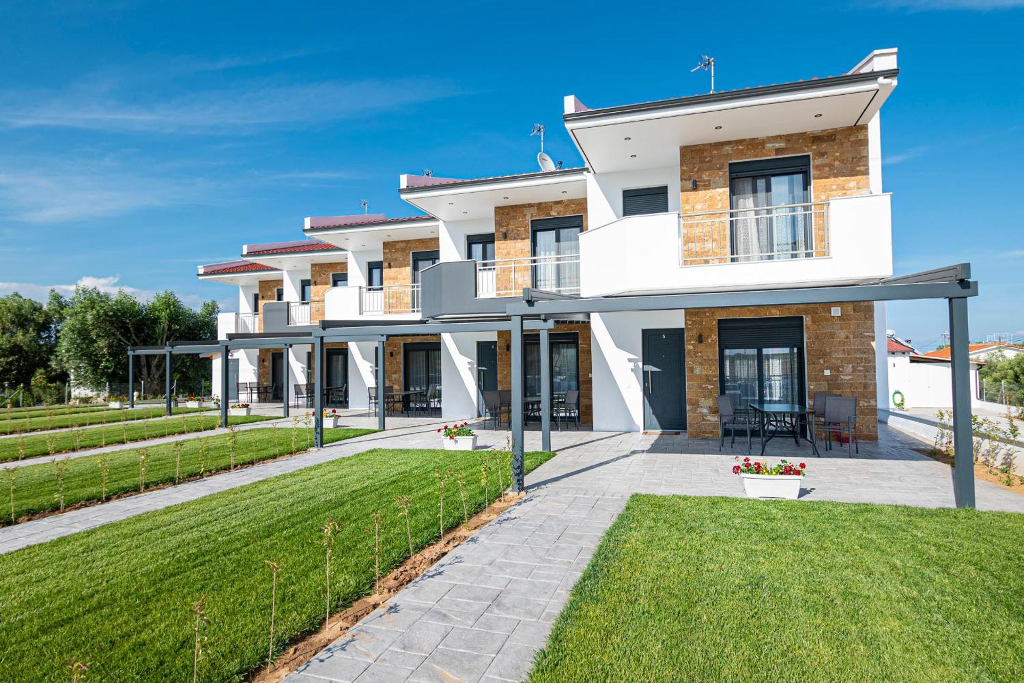 Chryssis Village By Travel Pro Services - Nea Potidaia Halkidiki * Nea Poteidaia