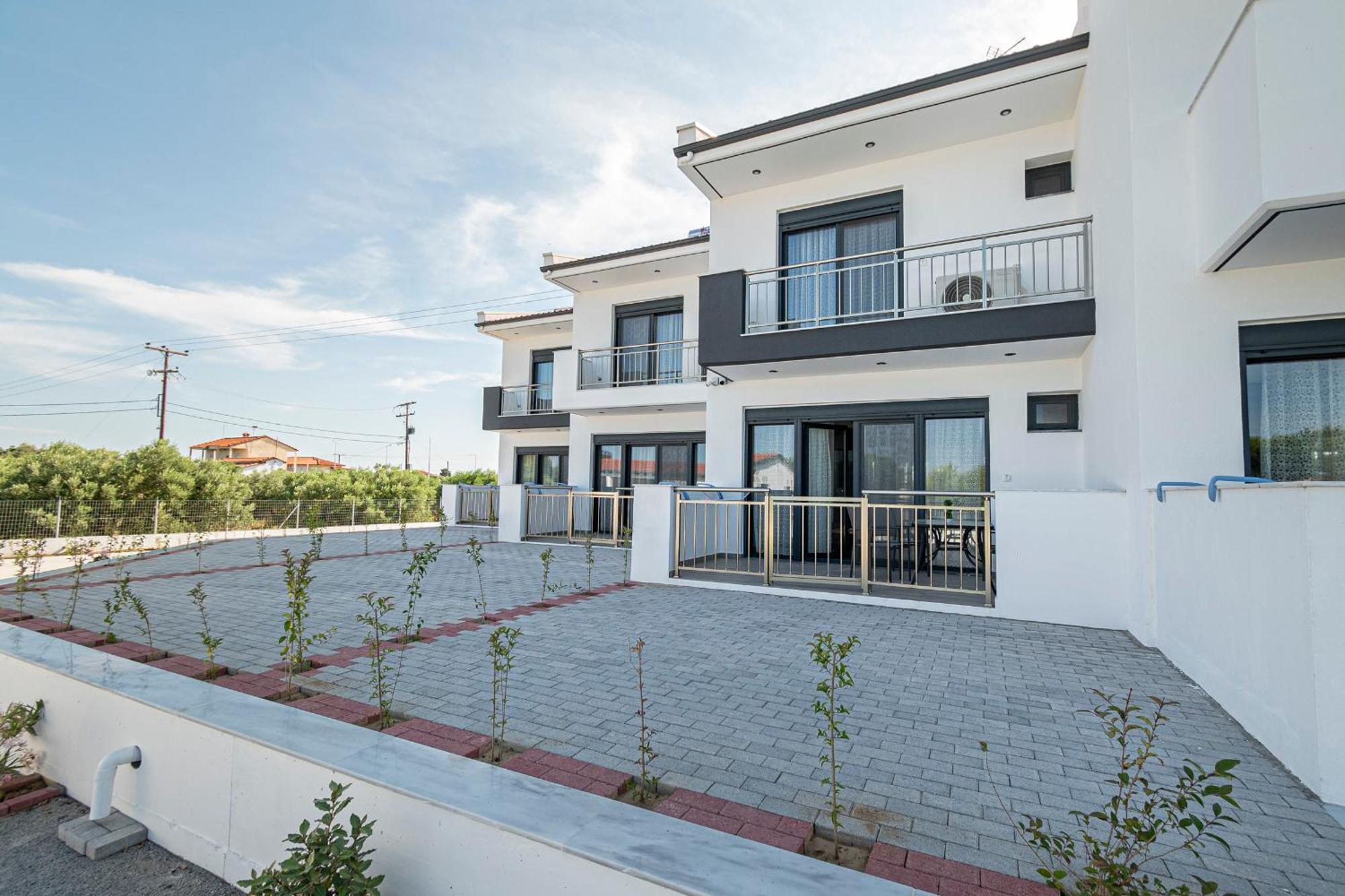 Chryssis Village By Travel Pro Services - Nea Potidaia Halkidiki * Nea Poteidaia